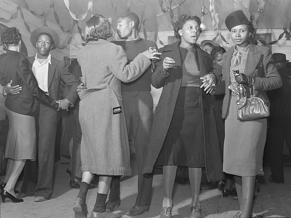 People dancing at a juke joint outside Clarksdale, Mississippi, in 1939